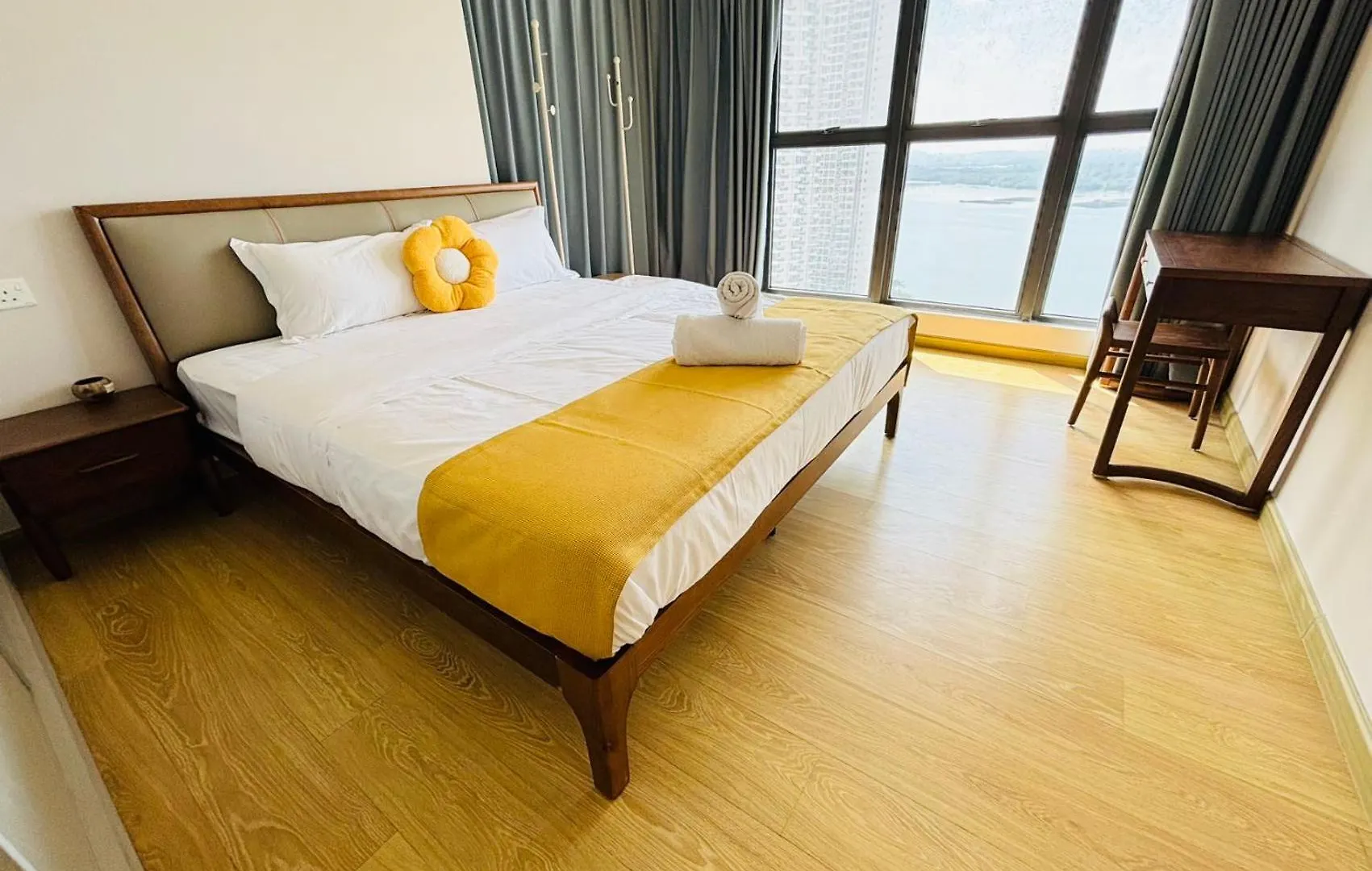 Danga Bay Seaview Laurel Sea Breeze Apartment Johor Bahru